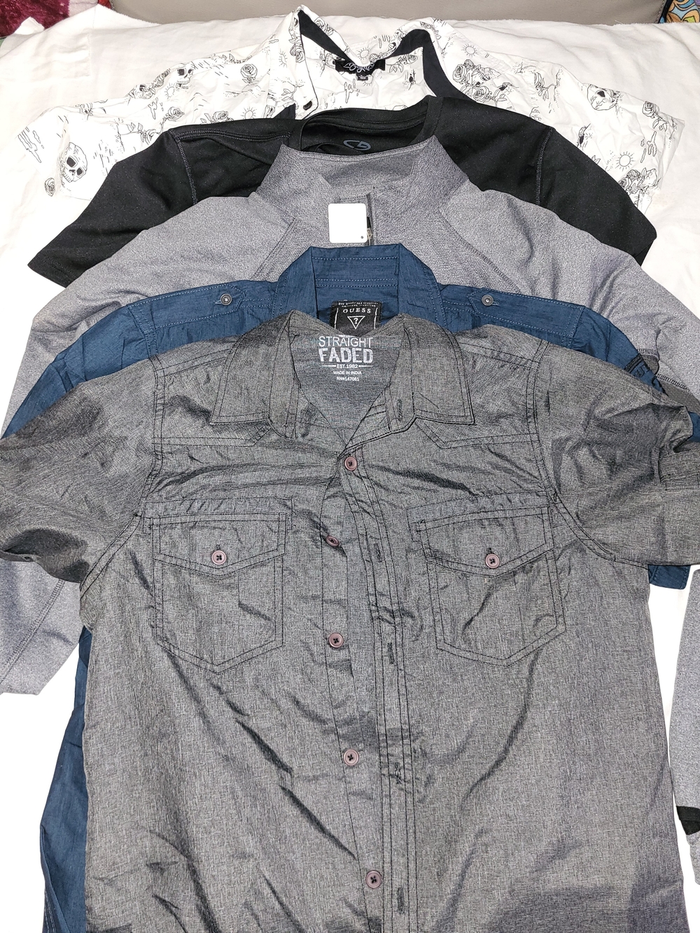 5 Men's Short-Sleeve Button-Up Shirt - Gray